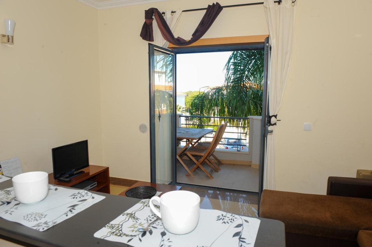 Apart. T1 Pinheiros Apartamento *